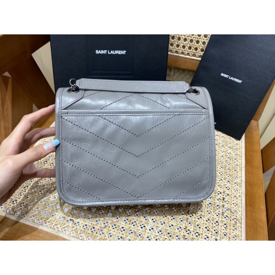 SAINT LAURENT 【❗️Fried street niki new version❗️】(22cm) #633151.jd