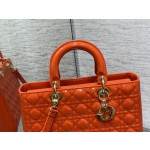 DIOR Lady's latest flip sheepskin seven compartments