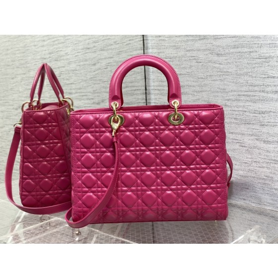 DIOR Lady's latest flip sheepskin seven compartments