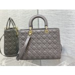 DIOR Lady's latest flip sheepskin seven compartments