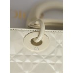 Dior Lady D-Joy is a classic style of the Goliath Bible