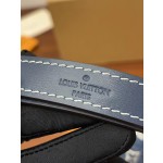 Louis Vuitton M59631