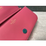 Valentino calfskin handbag 👜underarm bag Model: 1133 Decorative metal