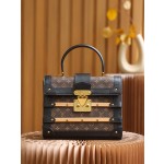 Louis Vuitton𝑻𝑹𝑰𝑨𝑵𝑶𝑵 #M45908#