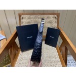 SAINT LAURENT Model: 657228 original leather with stone pattern.JD