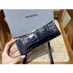 BALENCIAGA 𝐇𝐨𝐮𝐫𝐠𝐥𝐚𝐬𝐬 𝐗𝐒 crocodile-textured cowhide