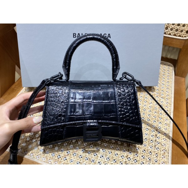BALENCIAGA 𝐇𝐨𝐮𝐫𝐠𝐥𝐚𝐬𝐬 𝐗𝐒 crocodile-textured cowhide
