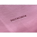 BALENCIAGA 𝐇𝐨𝐮𝐫𝐠𝐥𝐚𝐬𝐬 𝐗𝐒 crocodile-textured cowhide