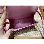 BALENCIAGA 𝐇𝐨𝐮𝐫𝐠𝐥𝐚𝐬𝐬 𝐗𝐒 crocodile-textured cowhide