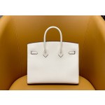 Bk25 epsom Cream White Outer Seam Gold Button