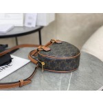 CELINE Old Flower Love Bag Model: 198222