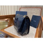 SAINT LAURENT  𝐍𝐢𝐤𝐢 28𝐜𝐦 #633158