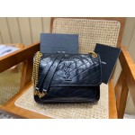 SAINT LAURENT  𝐍𝐢𝐤𝐢 28𝐜𝐦 #633158