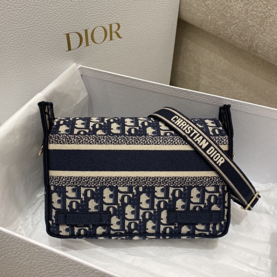 Dior new messenger bag