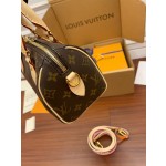Louis Vuitton's exclusive debut model: M45948 Super Enhanced Edition