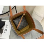 CELINE Embossed Portable Box Model: 199202