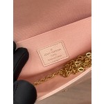 Louis Vuitton exclusive starting model: M81359