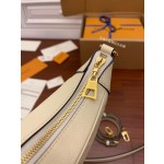 Louis Vuitton's exclusive debut model: M46099 Super Enhanced Edition