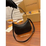 Louis Vuitton's exclusive debut model: M46002 Super Enhanced Edition