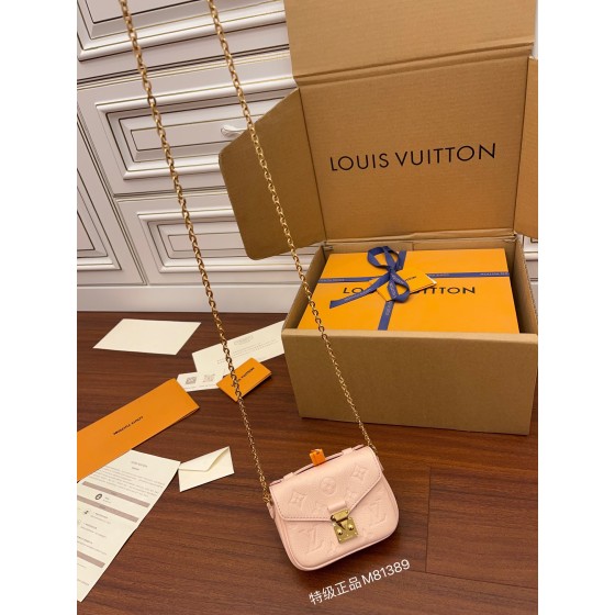 Louis Vuitton exclusive starting model: M81389
