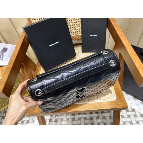 SAINT LAURENT  𝑵𝒊𝒌𝒊 𝑳𝒂𝒓𝒈𝒆_𝟯𝟮𝒄𝒎 #498830