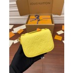 Louis Vuitton exclusive starting model: M81407