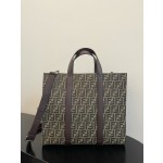 FENDI Men's Presbyopia Tote Bag