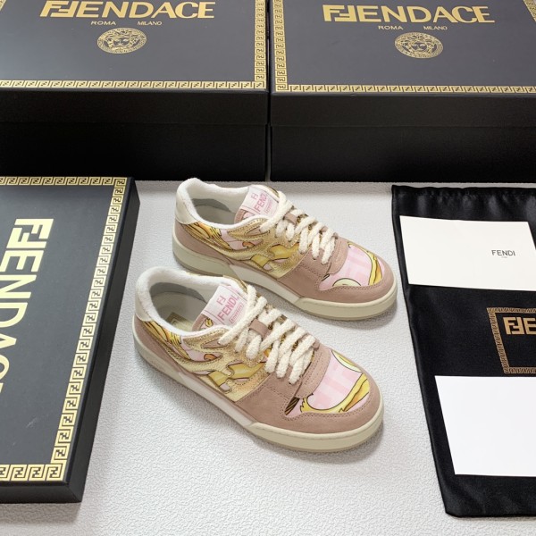 Fendi Versace collaborates on the new match capsule sneakers, casual sneakers for couples
