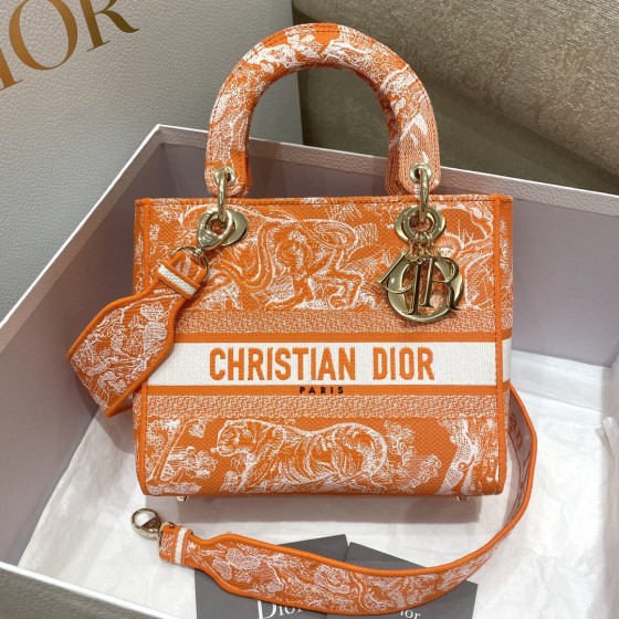 LADY DIOR new tiger embroidery fluorescent series