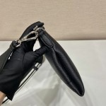 Prada double shoulder strap 🎉1BH050