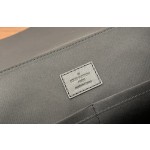 Louis Vuitton M45911