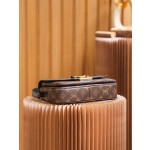 Louis Vuitton 𝐌𝐀𝐑𝐂𝐄𝐀𝐔 #M46126#