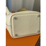 picotin18 creamy white tc skin with chicken yellow