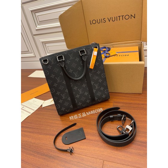 Louis Vuitton's exclusive debut model: M46098 Super Enhanced Edition