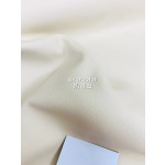 Hermes makes exclusive leather pig nose leather Evercolor: White