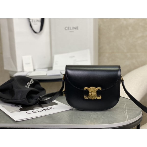 CELINE 𝗧𝗘𝗘𝗡𝗕𝗘𝗦𝗔𝗖𝗘 Leather Saddle Bag Model: 110413