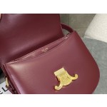 CELINE 𝗧𝗘𝗘𝗡𝗕𝗘𝗦𝗔𝗖𝗘 Leather Saddle Bag Model: 110413