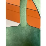 picotin18 avocado green