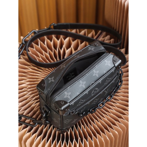 Louis Vuitton 𝐌𝐢𝐧𝐢 𝐒𝐨𝐟𝐭 𝐓𝐫𝐮𝐧𝐤 M44735 upgrade version—resin buckle hardware