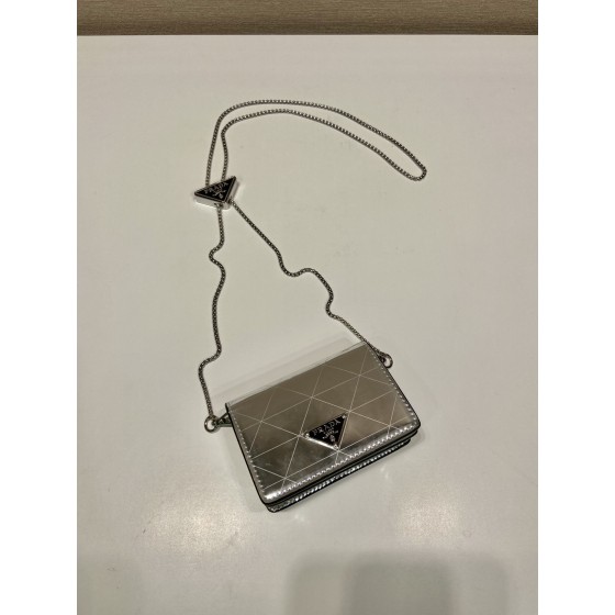 Prada bright face small bag 🎉🎉1MR024