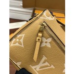 Louis Vuitton's exclusive debut model: M45809 Super Enhanced Edition