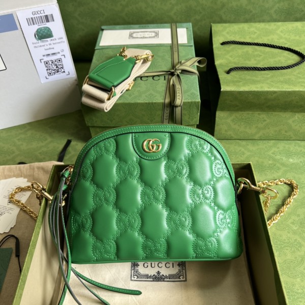 GUCCI matelasse leather shoulder bag model: 702229