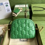 GUCCI matelasse leather shoulder bag model: 702229