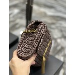 SAINT LAURENT model: 604276 woven version