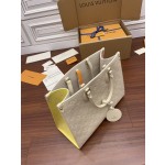 Louis Vuitton's exclusive debut model: M46128 Super Enhanced Edition