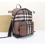 Burberry Men's Backpack 3987