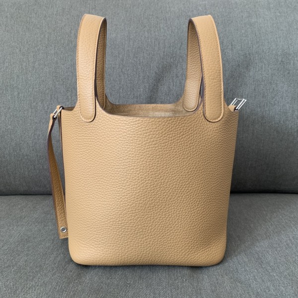 picotin18 22 silver buckle biscuit color