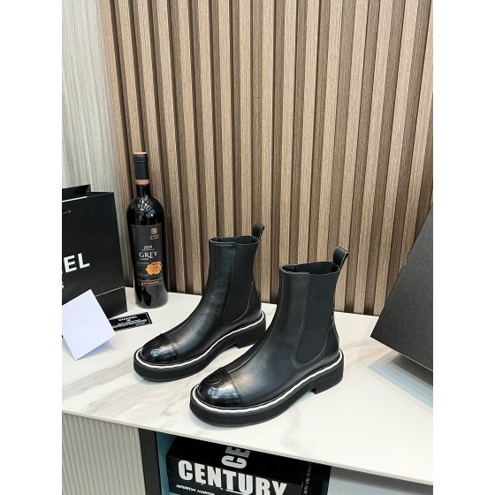 CHANEL Chelsea Boots