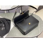 CELINE Embossed Medium Black 𝗯𝗼𝘅 Model: 199223