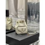 SAINT LAURENT V-shaped Quilted Mini Bucket Bag Model: 631052